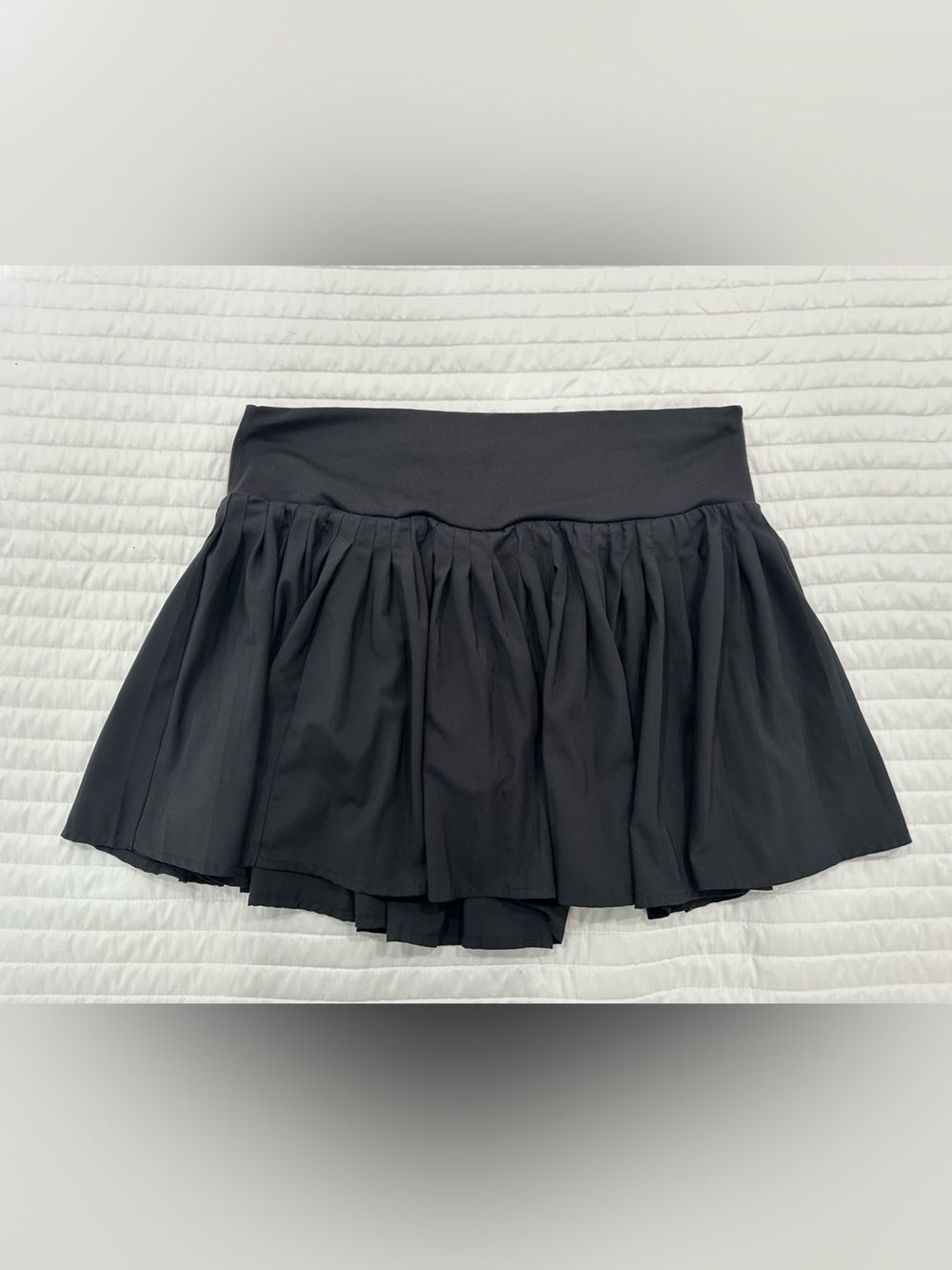 all in motion Black Skort